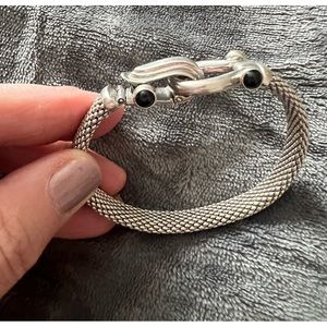 Italian Sterling Silver Horsebit Bracelet with Black Onyx. 7"